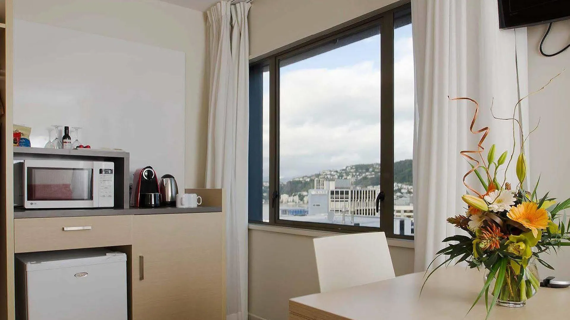 Travelodge Hotel Wellington 4*,